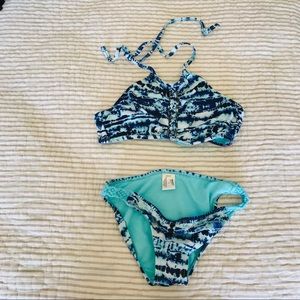 Swimming suit